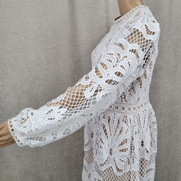 Baltic Born Eldora White Lace Long Sleeve Midi Dress NEW - Picture 7 of 13